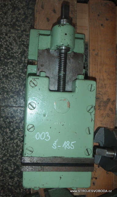 Svěrák strojní 185mm (PA173630.JPG)